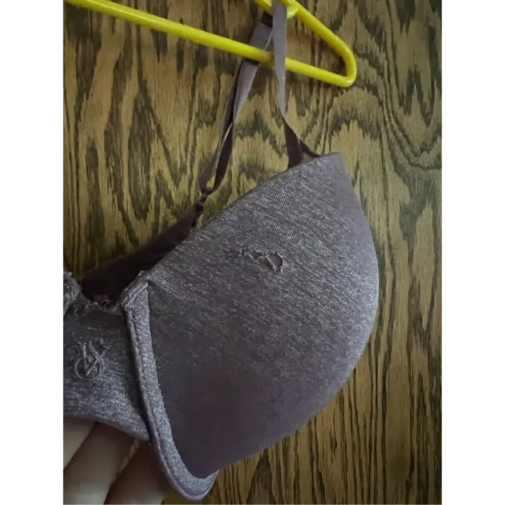 Victoria’s Secret Uplift Semi Demi Bra Size 34DD